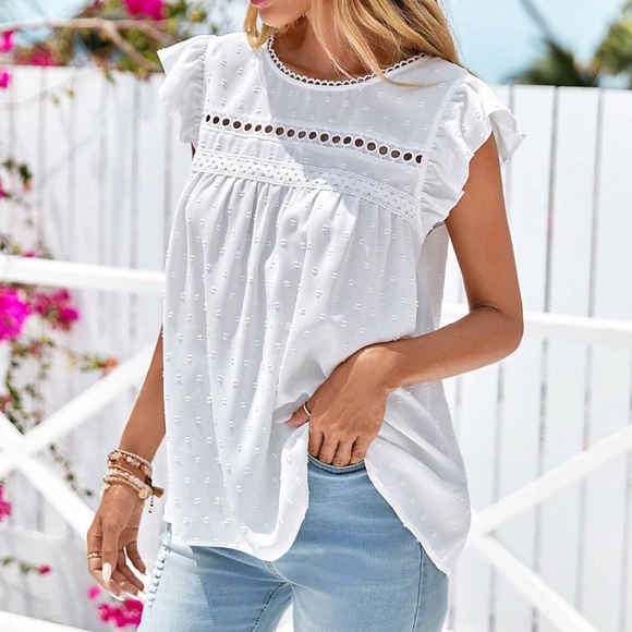 Tops - Boho White Eyelet Ruffle Sleeve Oversized Top